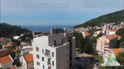Apartamento en Venta en Budva, Montenegro - foto 8