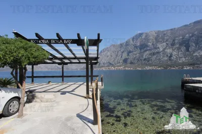 Villa for Sale in Kotor, Montenegro - foto 17