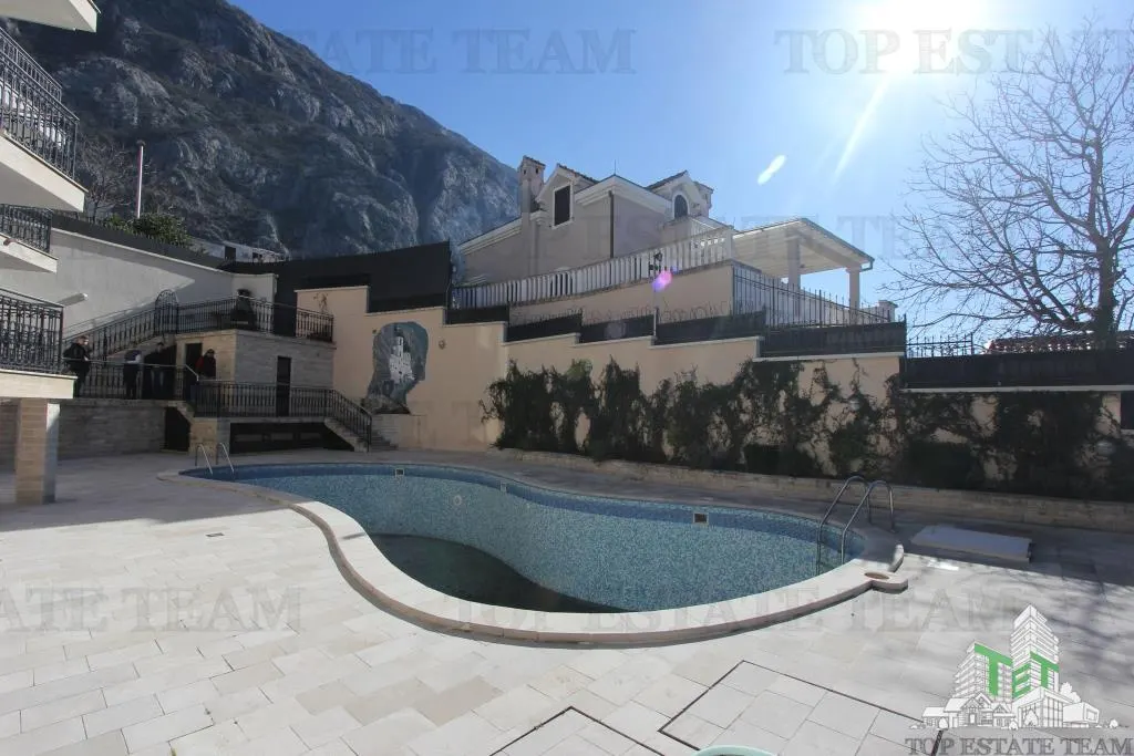 Apartament de vanzare in Kotor Muntenegru - foto 11