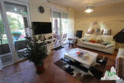 Villa en Venta en Kotor, Montenegro - Orahovac