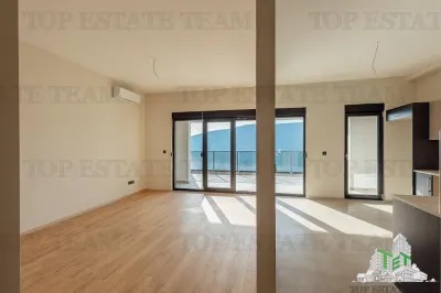 Apartamento en Venta en Herceg-Novi, Montenegro - foto 20