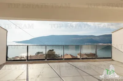 Apartamento en Venta en Herceg-Novi, Montenegro - foto 22