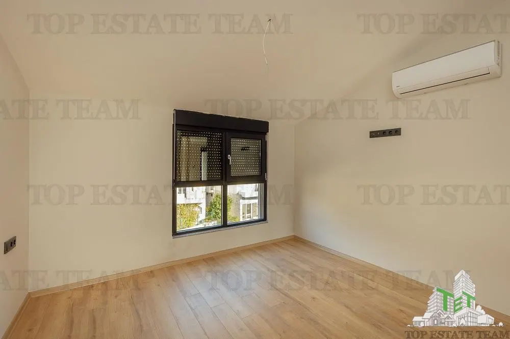 Apartamento en Venta en Herceg-Novi, Montenegro - foto 25