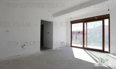 Apartament de vanzare in Tivat Muntenegru - foto 7