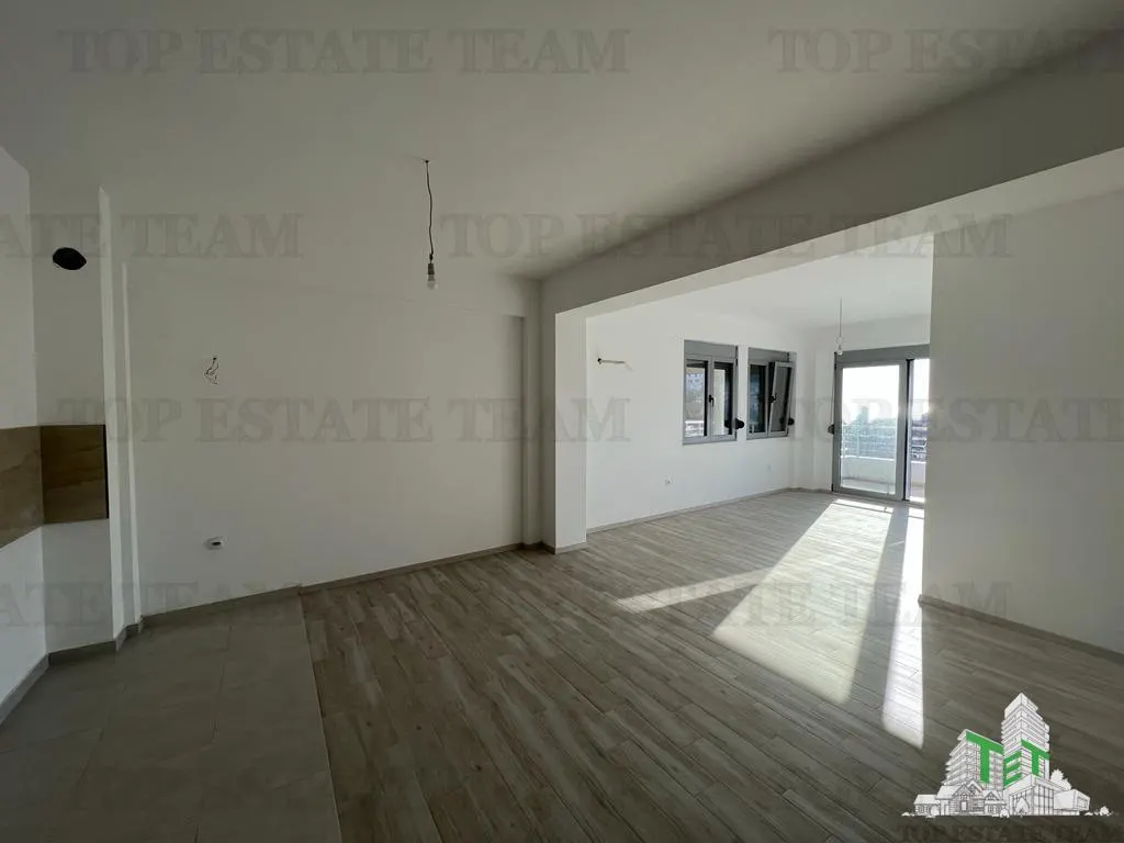 Apartment for Sale in Ulcin, Montenegro - foto 13