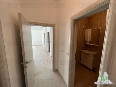 Apartment for Sale in Ulcin, Montenegro - foto 17