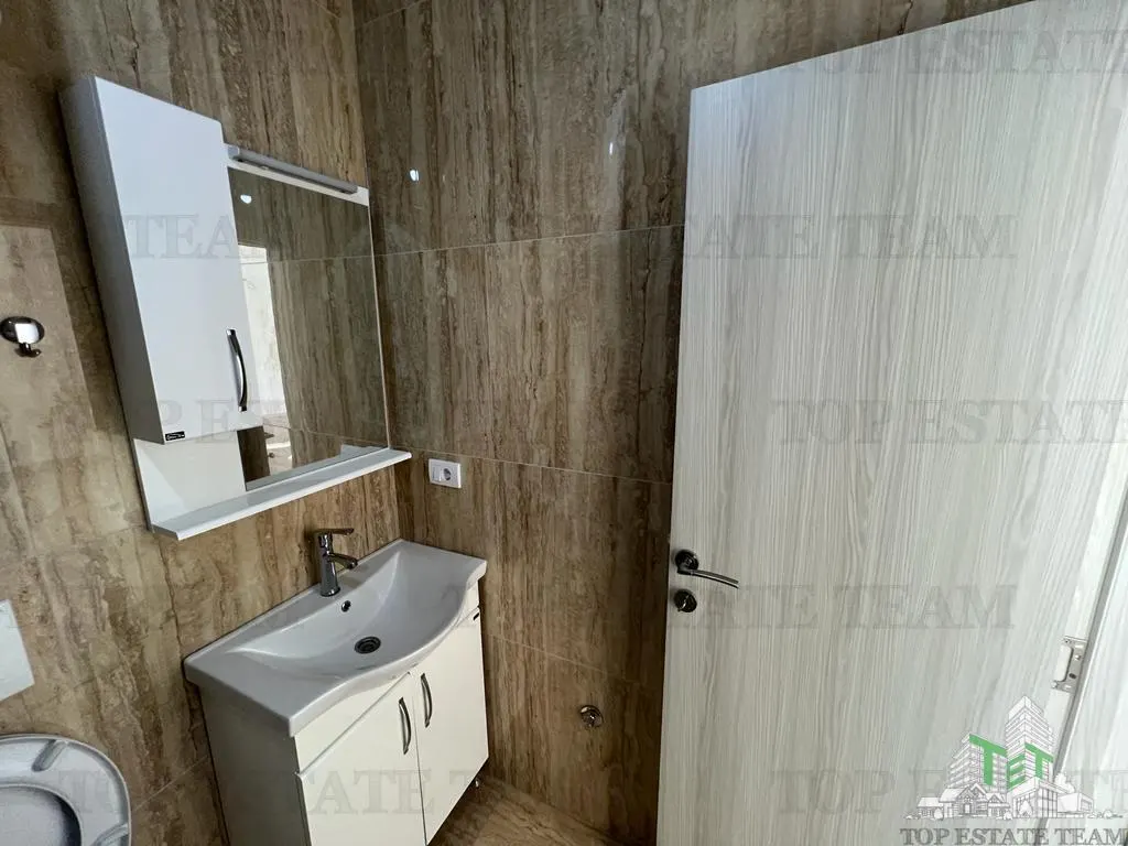 Apartment for Sale in Ulcin, Montenegro - foto 9