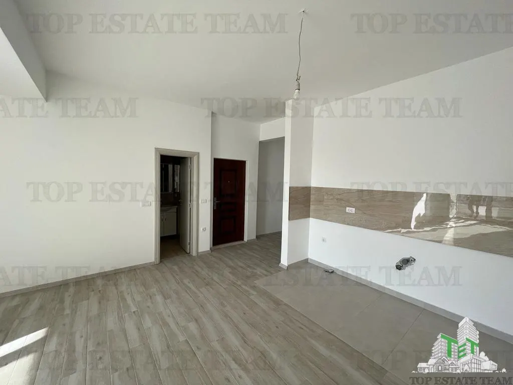 Apartment for Sale in Ulcin, Montenegro - foto 10