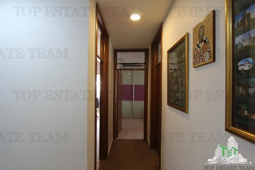 Apartamento en Venta en Budva, Montenegro - foto 9