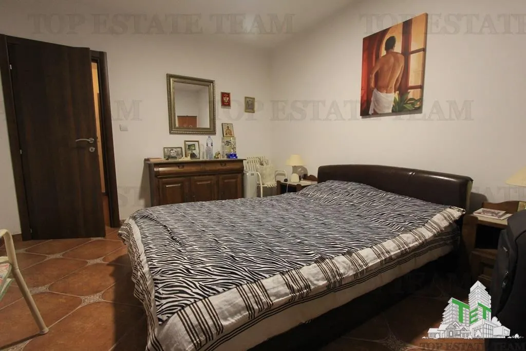 Casa de vanzare in Herceg-Novi Muntenegru - foto 11