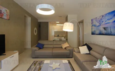 Apartamento en Venta en Kotor, Montenegro - Morinj