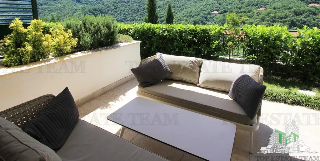 Apartamento en Venta en Kotor, Montenegro - foto 16