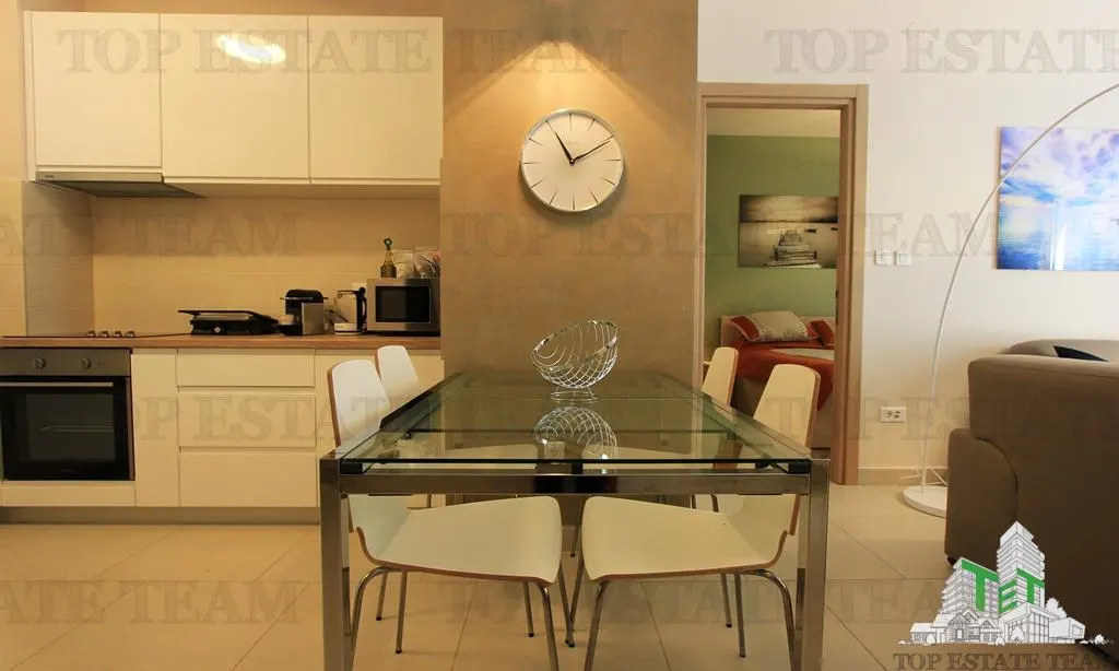 Apartamento en Venta en Kotor, Montenegro - foto 3