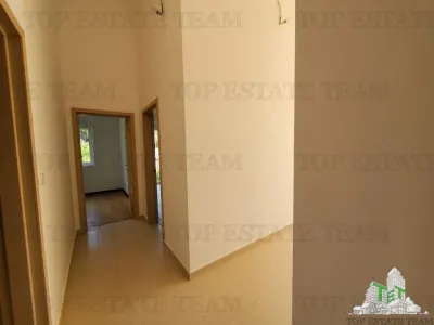 Apartamento en Venta en Budva, Montenegro - foto 5