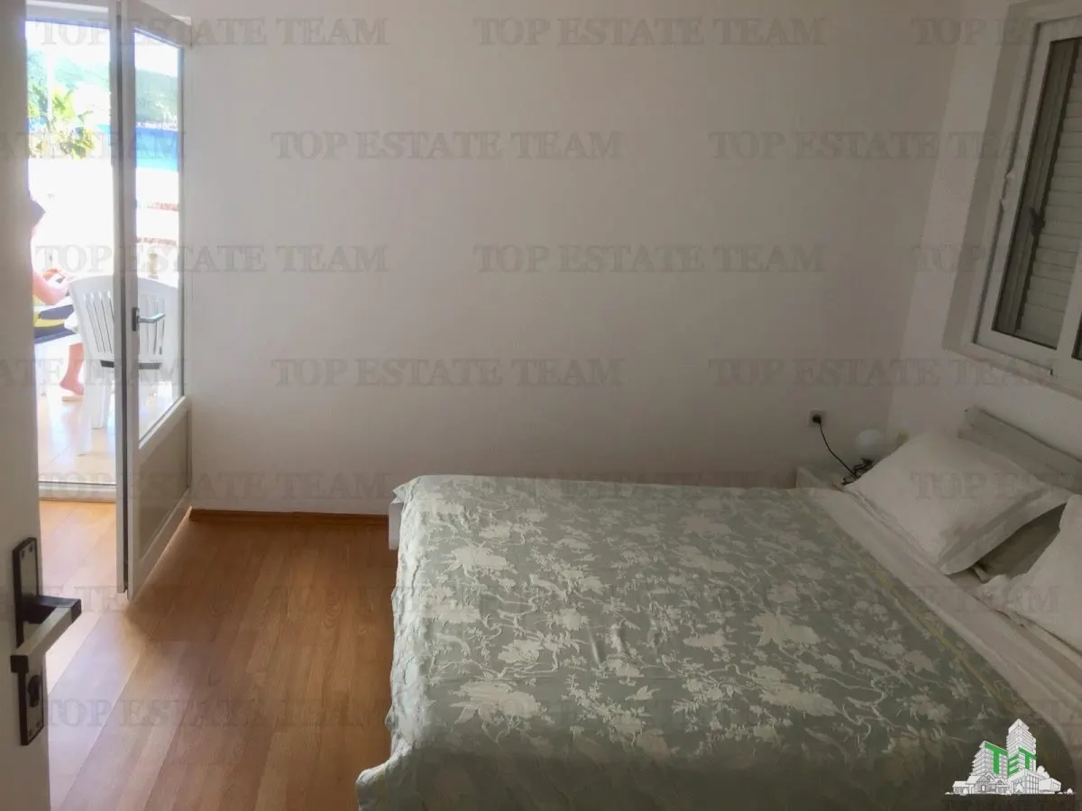 Casa de vanzare in Herceg-Novi Muntenegru - foto 6