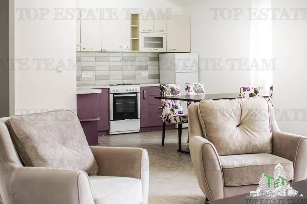 Villa for Sale in Bar, Montenegro - foto 1