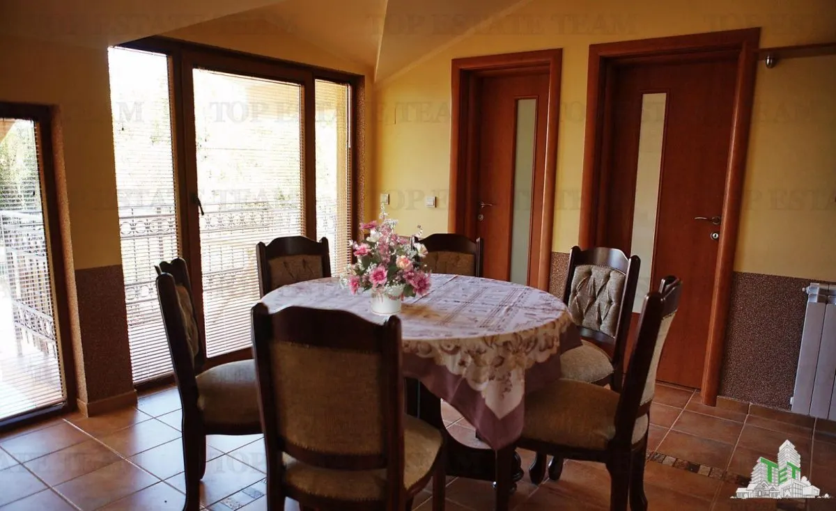 Vila de vanzare in Kotor Muntenegru - foto 10