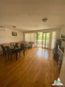 Apartamento en Venta en Budva, Montenegro - foto 4