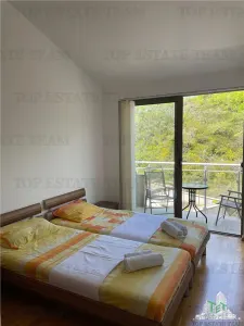 Apartamento en Venta en Budva, Montenegro - foto 7