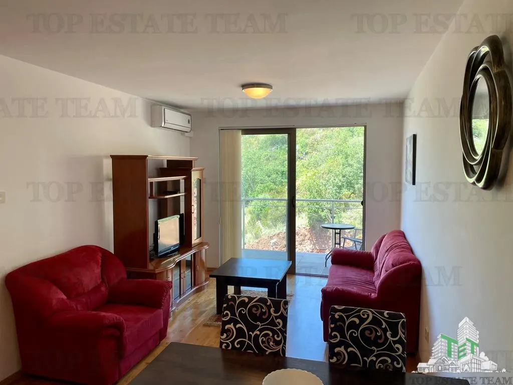 Apartamento en Venta en Budva, Montenegro - foto 2