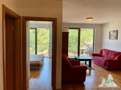 Apartamento en Venta en Budva, Montenegro - foto 6