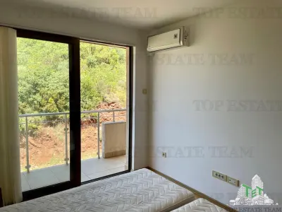 Apartamento en Venta en Budva, Montenegro - foto 8