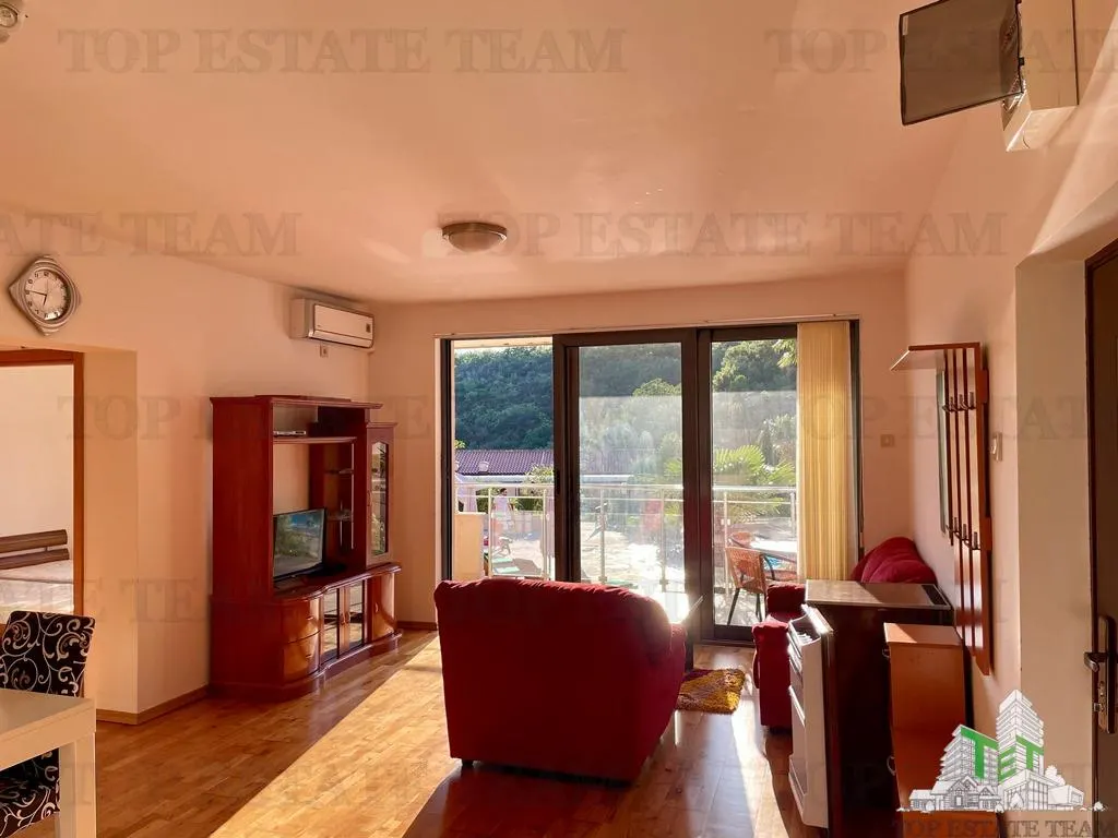 Apartamento en Venta en Budva, Montenegro - foto 1