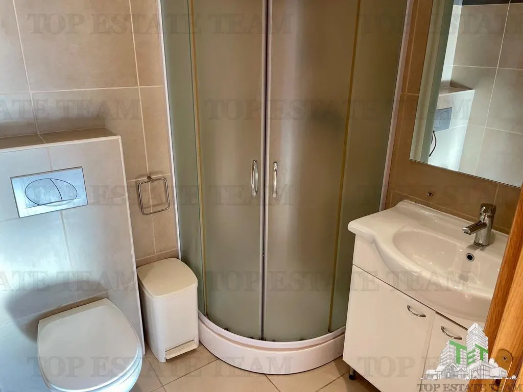 Apartamento en Venta en Budva, Montenegro - foto 9