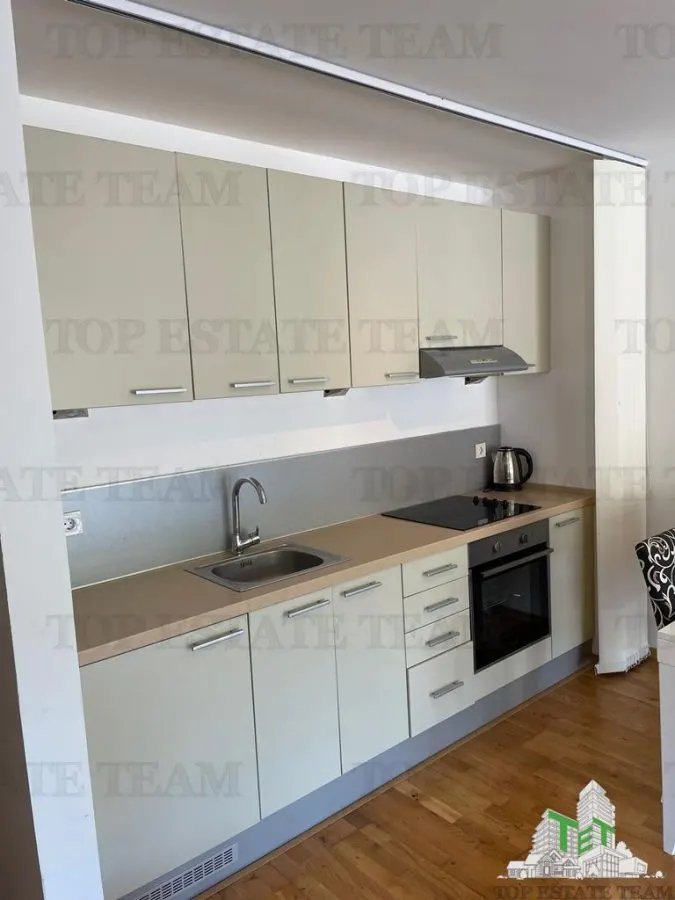 Apartamento en Venta en Budva, Montenegro - foto 2