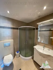 Apartamento en Venta en Budva, Montenegro - foto 7