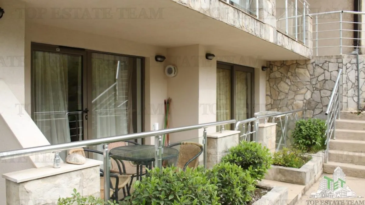 Apartamento en Venta en Budva, Montenegro - foto 5