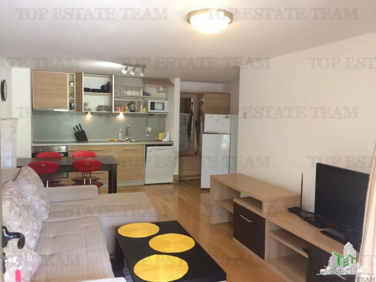 Apartamento en Venta en Budva, Montenegro - foto 1
