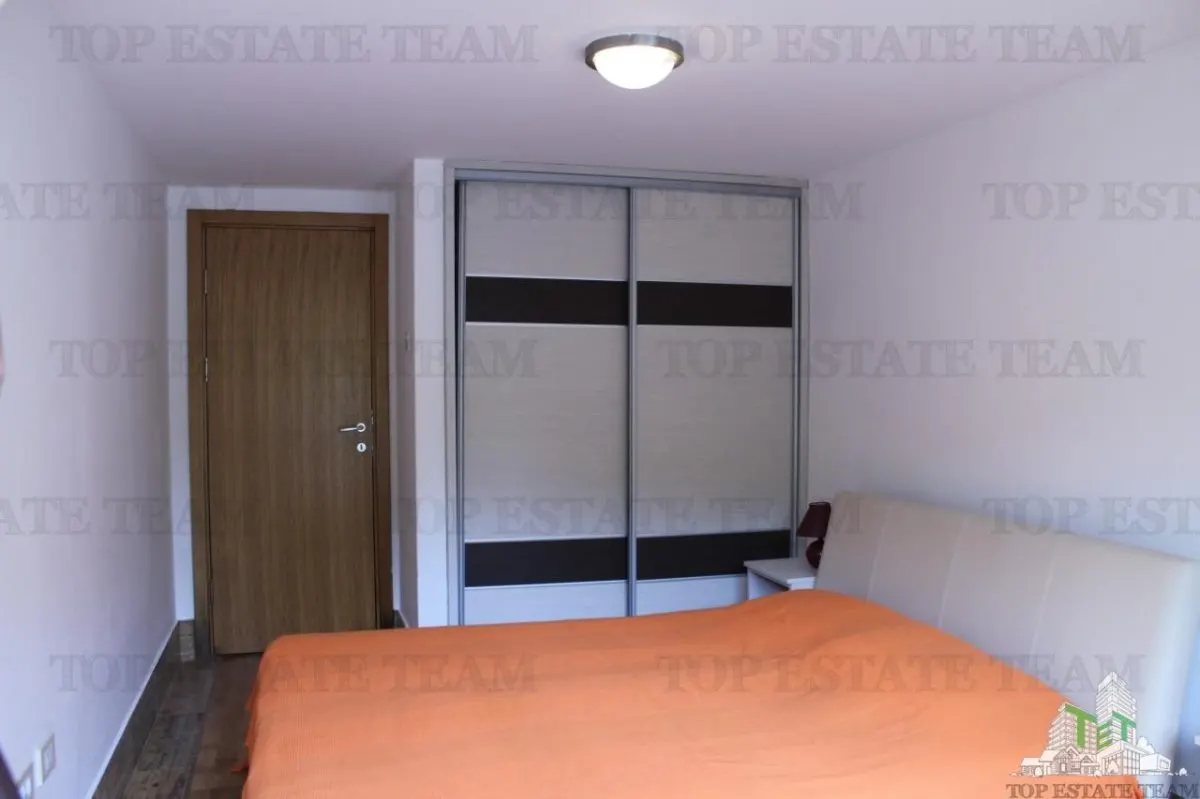 Apartamento en Venta en Budva, Montenegro - foto 4