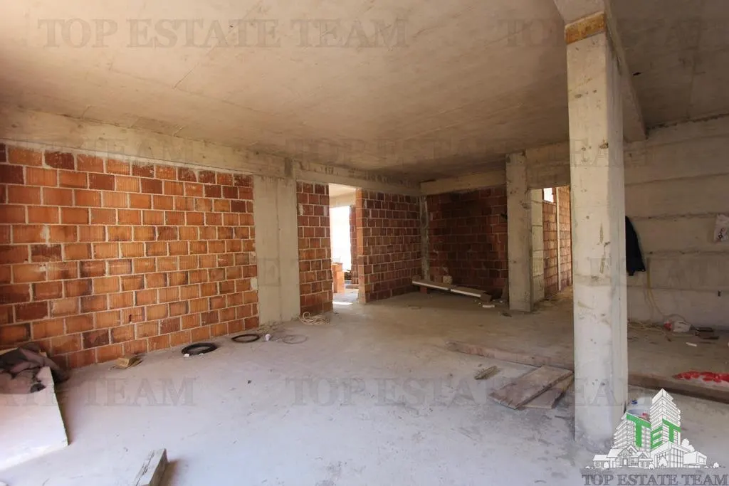 شقة للبيع في تيفات، الجبل الأسود - foto 1