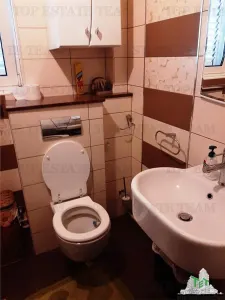 Casa de vanzare in Tivat Muntenegru - foto 13