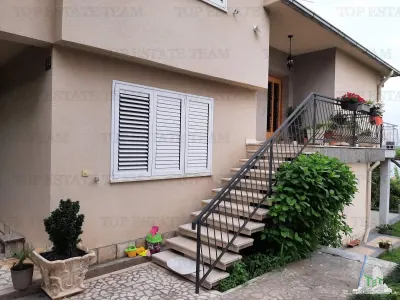 Casa de vanzare in Tivat Muntenegru - foto 6