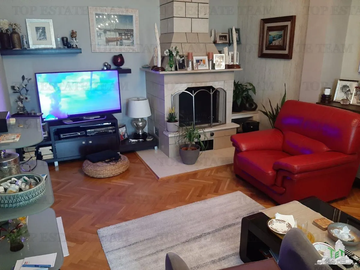Casa de vanzare in Tivat Muntenegru - foto 7