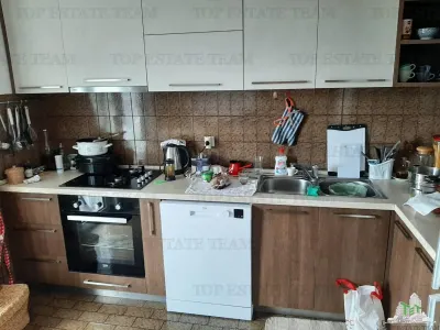 Casa de vanzare in Tivat Muntenegru - foto 10