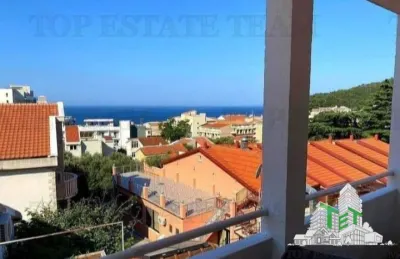 Apartament de vanzare in Budva Muntenegru - Petrovac