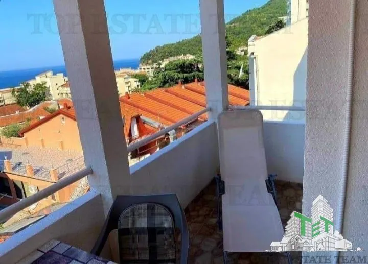 Apartamento en Venta en Budva, Montenegro - foto 2