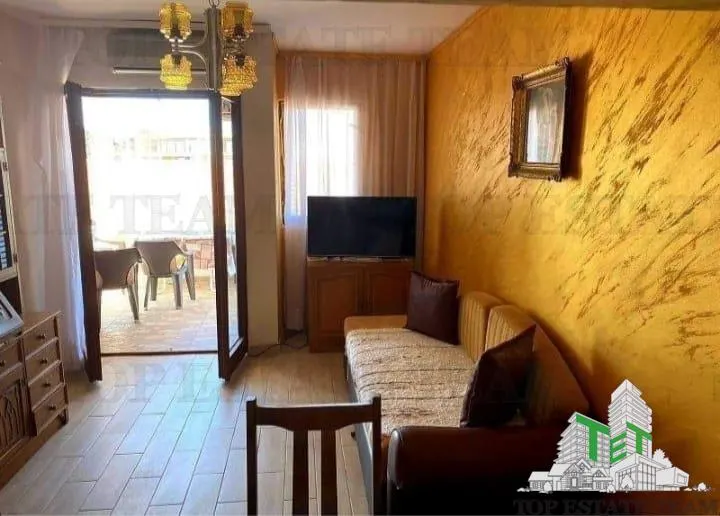 Apartamento en Venta en Budva, Montenegro - foto 5
