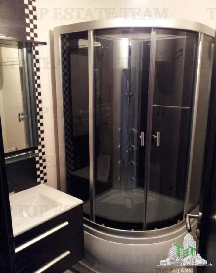 Apartamento en Venta en Budva, Montenegro - foto 9