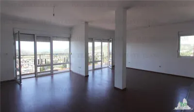 Apartamento en Venta en Bar, Montenegro - foto 8