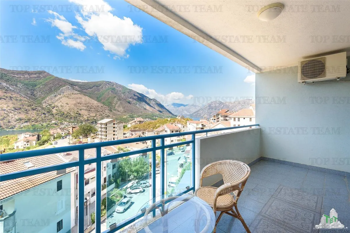 Apartment for Sale in Kotor, Montenegro - foto 8