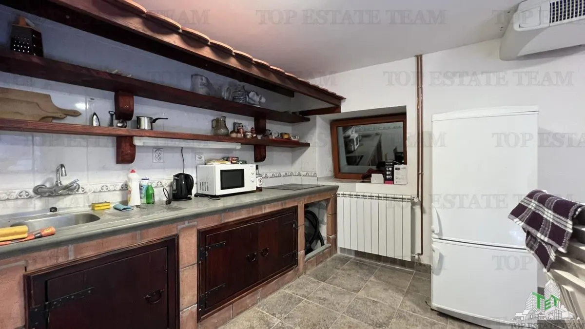 Apartment for Sale in Tivat, Montenegro - foto 5