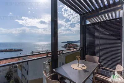 Apartment for Sale in Budva, Montenegro - foto 3