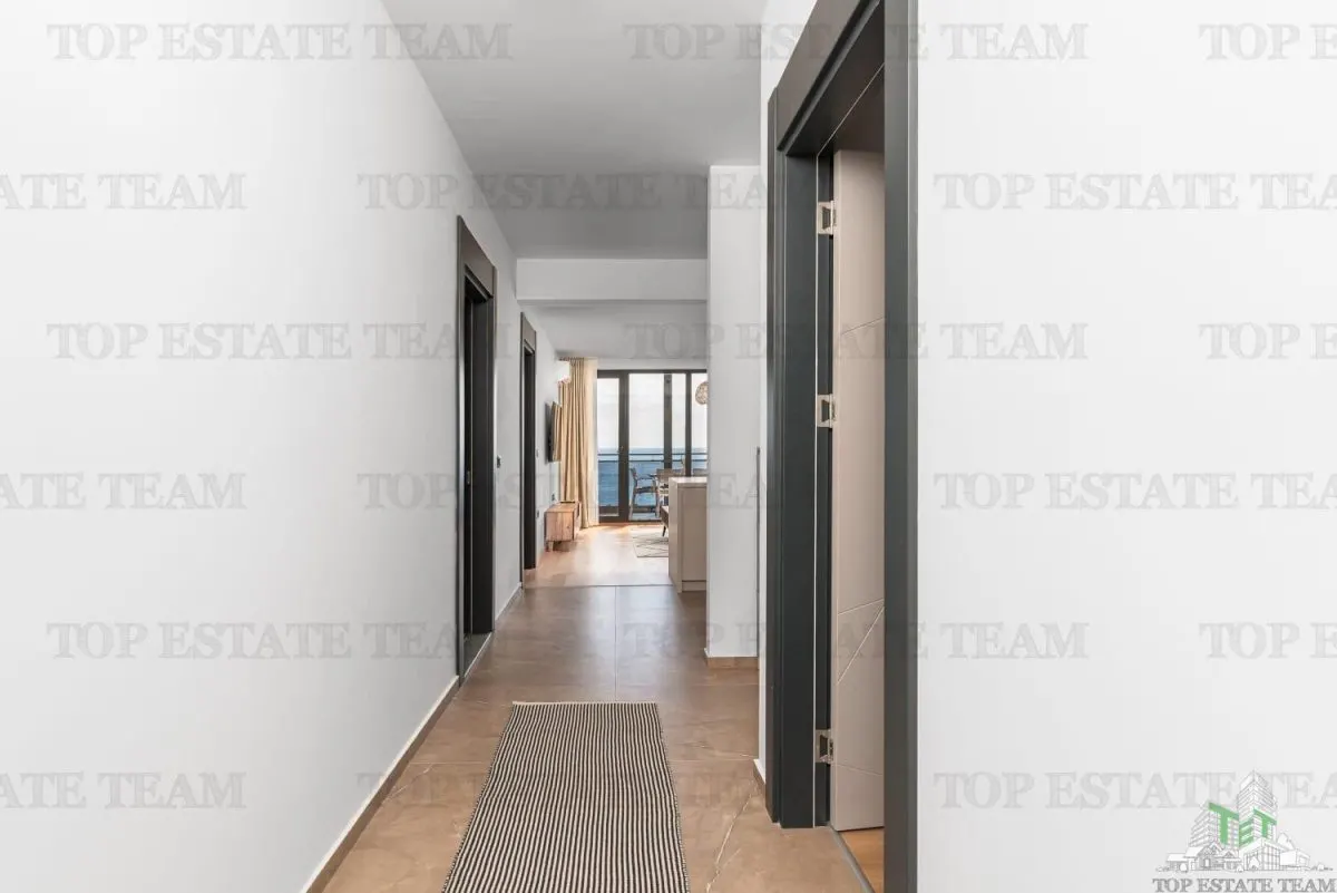 Apartment for Sale in Budva, Montenegro - foto 8