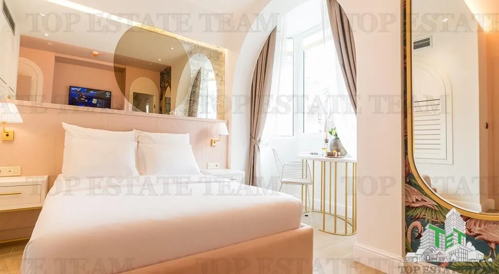 Hotel for Sale in Budva, Montenegro - foto 1
