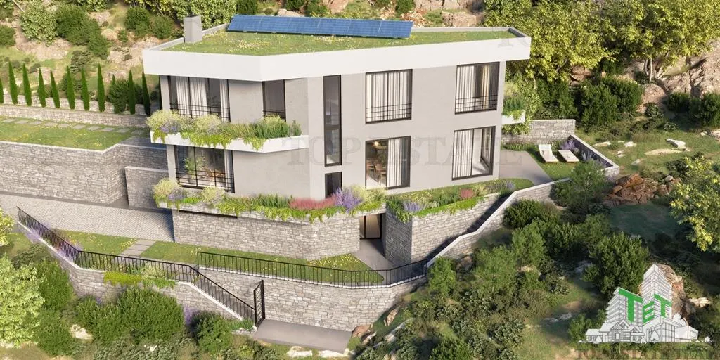 Villa for Sale in Tivat, Montenegro - foto 2