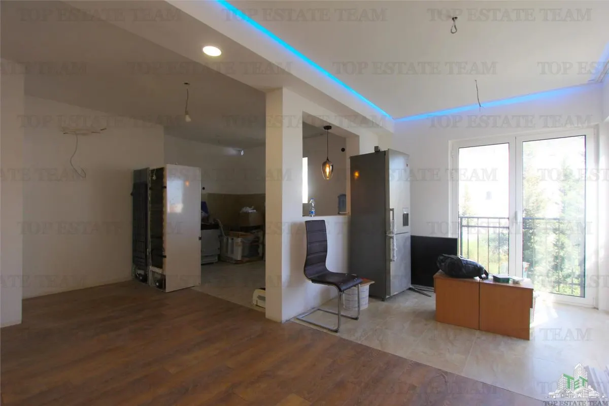 Villa for Sale in Budva, Montenegro - foto 6